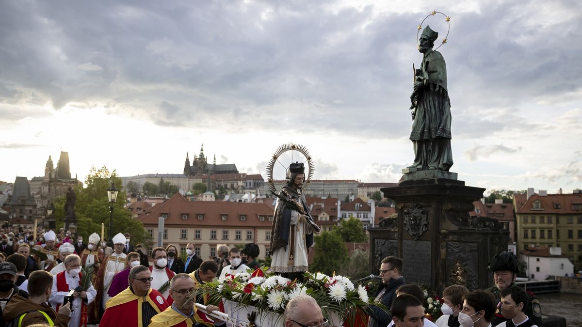 FOTO: Praha oslavila 300. výročí svatořečení Jana Nepomuckého
